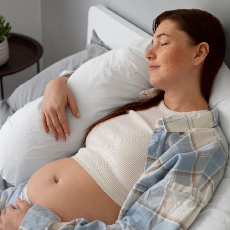 How Many Hours Should a Pregnant Woman Sleep?