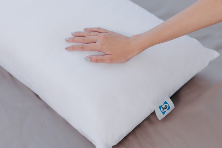 How To Choose A Pillow Sealy Singapore